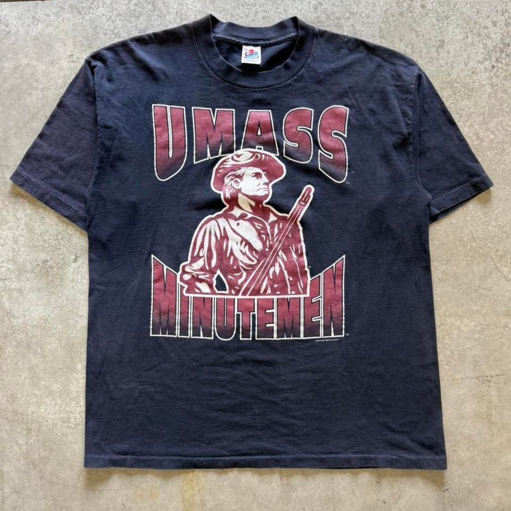 Vintage 90s University Of Massachusetts Minutemen Mascot College Shirt